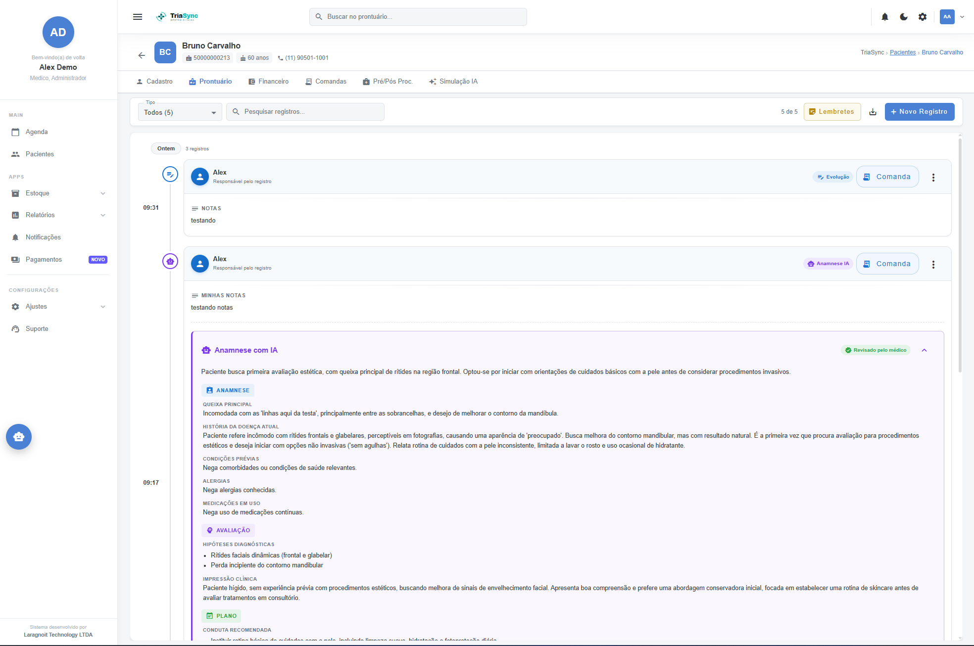 Prontuário de paciente no TriaSync com anamnese gerada por IA