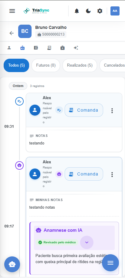 Prontuário do paciente no TriaSync no celular